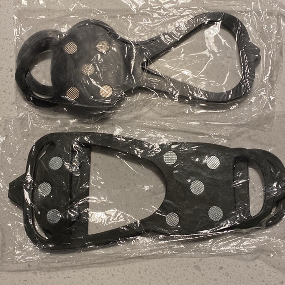 Snow Cleats Tooth Non Slip Gripper Spikes for Shoes,Anti Slip Ice 2 sets travel - Picture 2 of 2